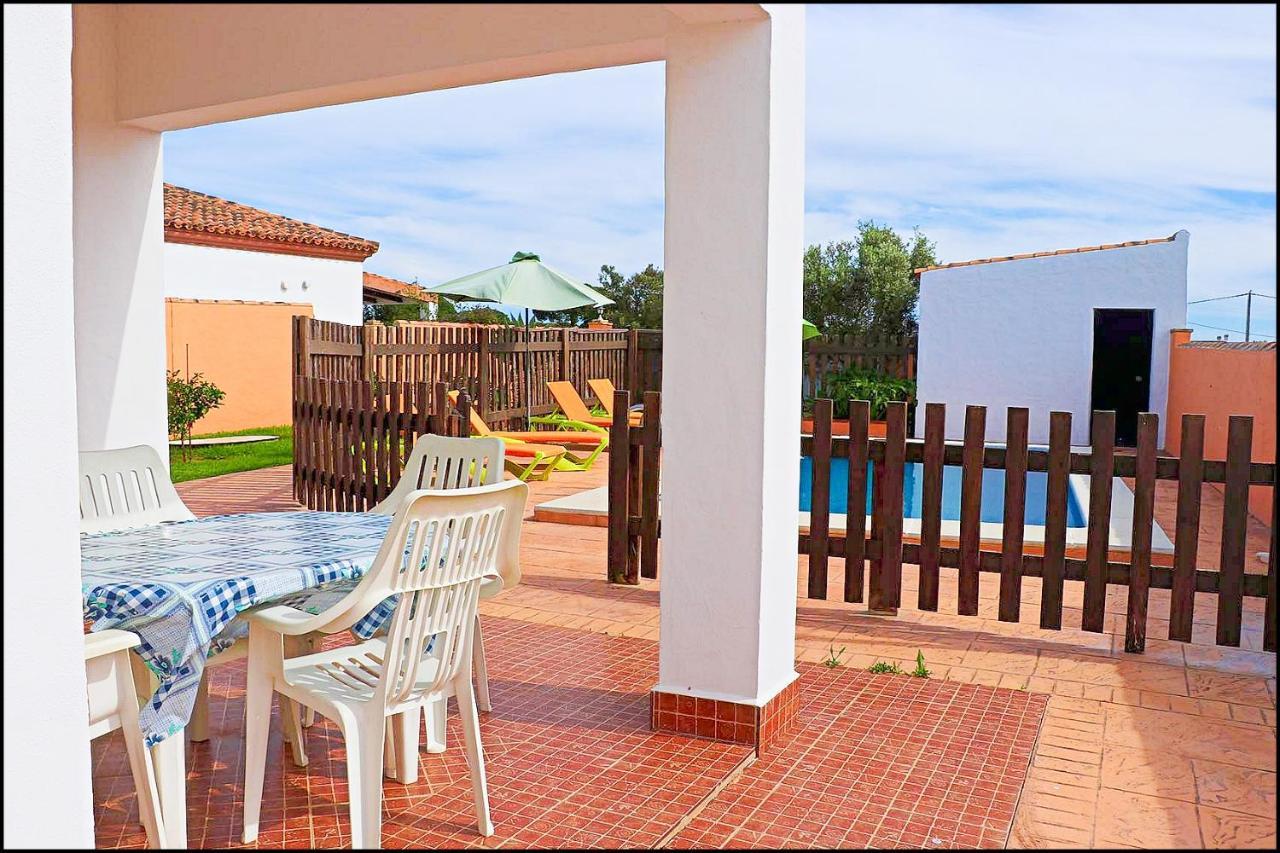 Chalet Rustico Roche Conil De La Frontera Exterior foto