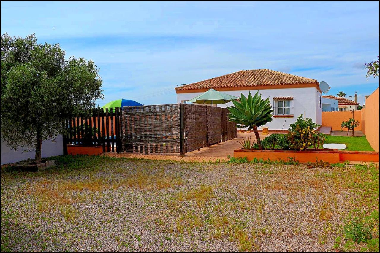Chalet Rustico Roche Conil De La Frontera Exterior foto